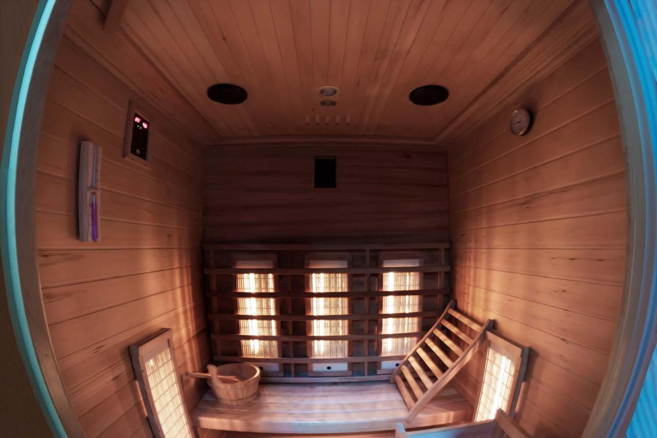 La Kaz Rhumantique Sauna And Spa Privatif La Rivière-Saint-Sauveur Exteriér fotografie